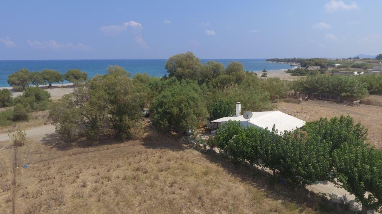 Aadonis Traditional House On The Sea Villa Kolimvári Kültér fotó